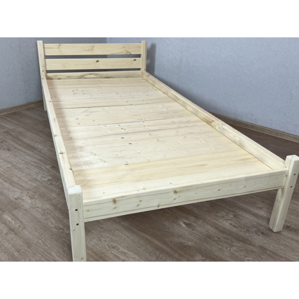 Кровать односпальная Классика из массива сосны со сплошным основанием, 190х80 см (габариты 200х90), лакированная