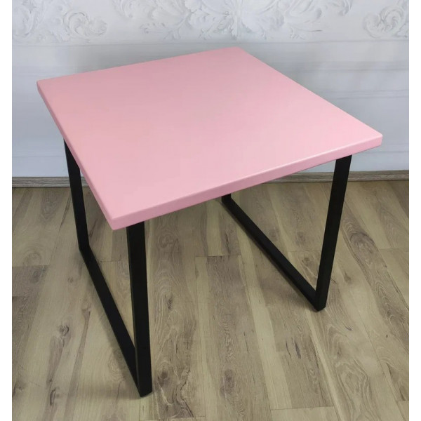 Стол кухонный Loft с квадратной столешницей розового цвета из массива сосны 40 мм и черными металлическими ножками, 75х75х75 см