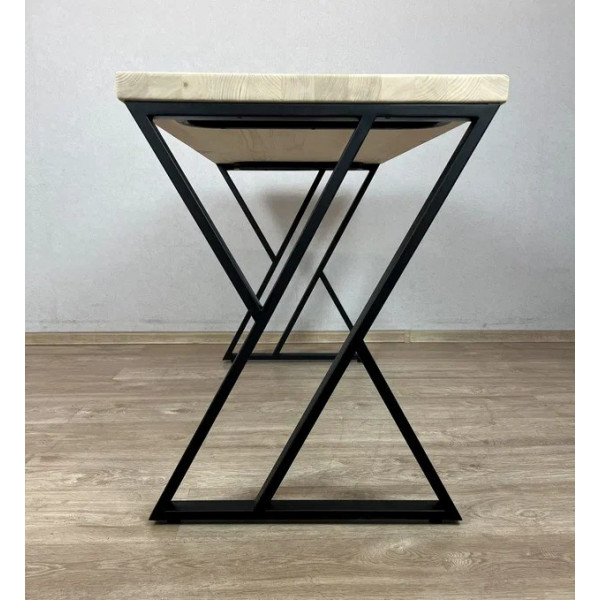 Стол кухонный Loft со столешницей из массива сосны 40 мм без покрытия и черными металлическими Z-образными ножками, 110х60х75 см